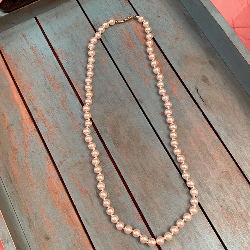 Pearl necklace